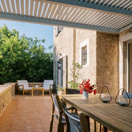 Villa - Olive